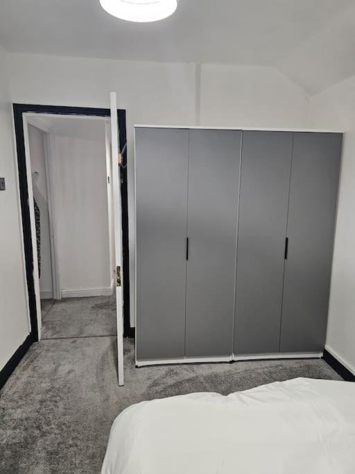 Quiet Family Home Tettenhall 외부 사진