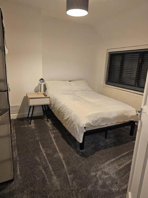 Quiet Family Home Tettenhall 외부 사진